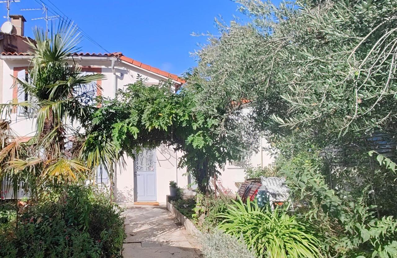 Studio Avec Jardin A 10 Mn A Pied Du Centre Ville Toulouse Exterior photo